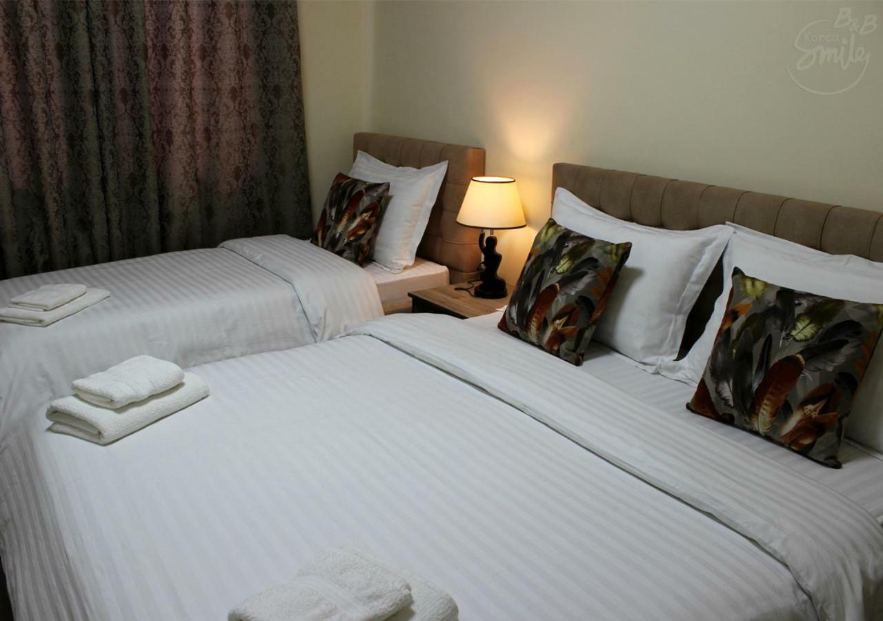 Korcasmilehotel Luaran gambar